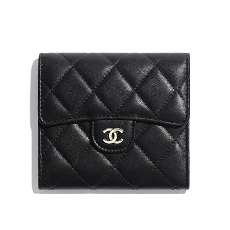 classic flap wallet pouch chanel|authentic Chanel lambskin wallet.